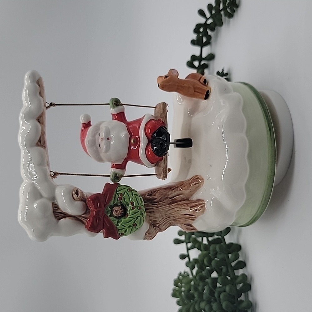 1984 Christmas Swinging Santa Music Figurine Ron Gordon Designs Vtg. Japan